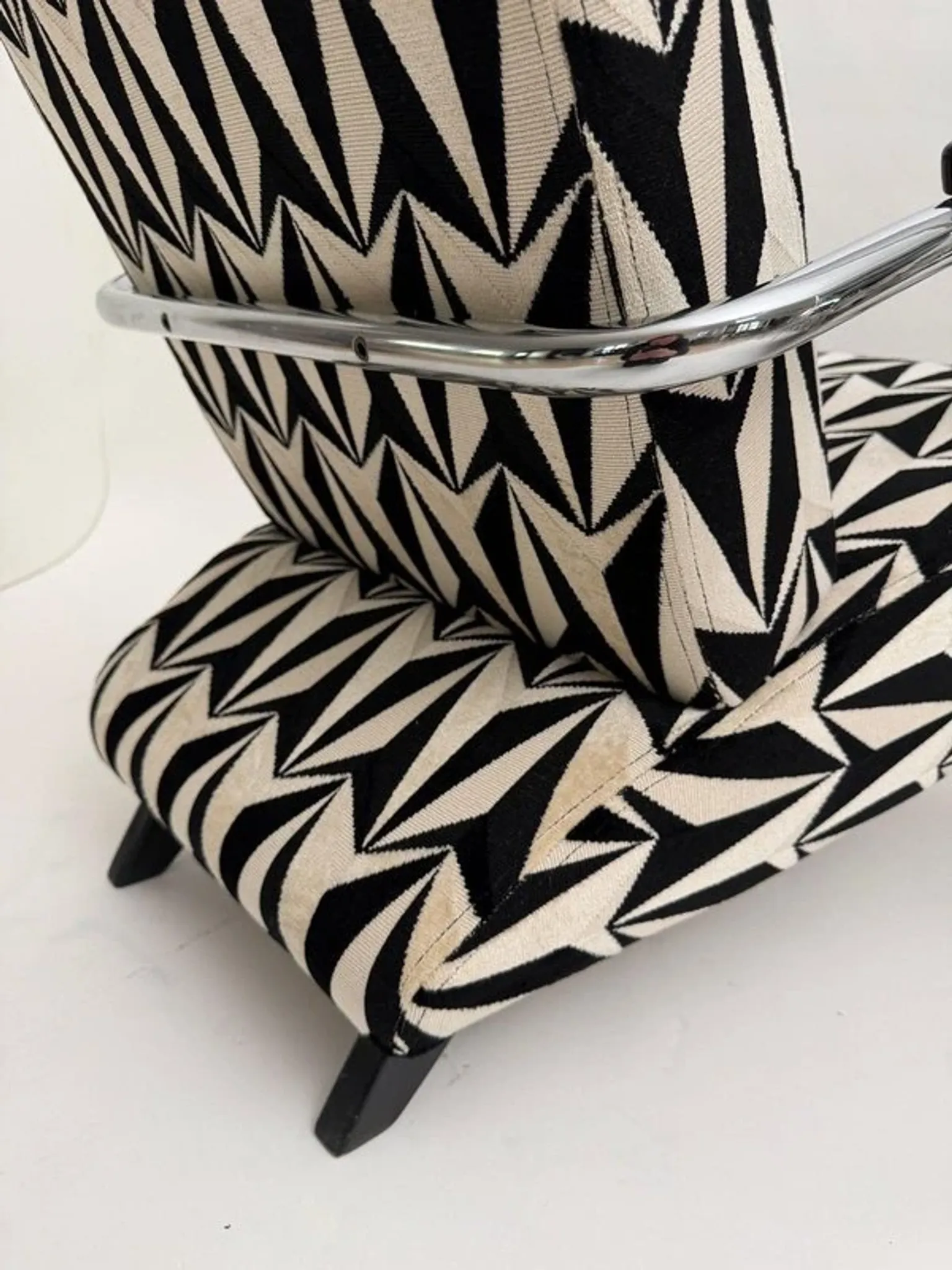 Tubular steel armchairs  by Gelderland, Netherlands, 1990, set of 2