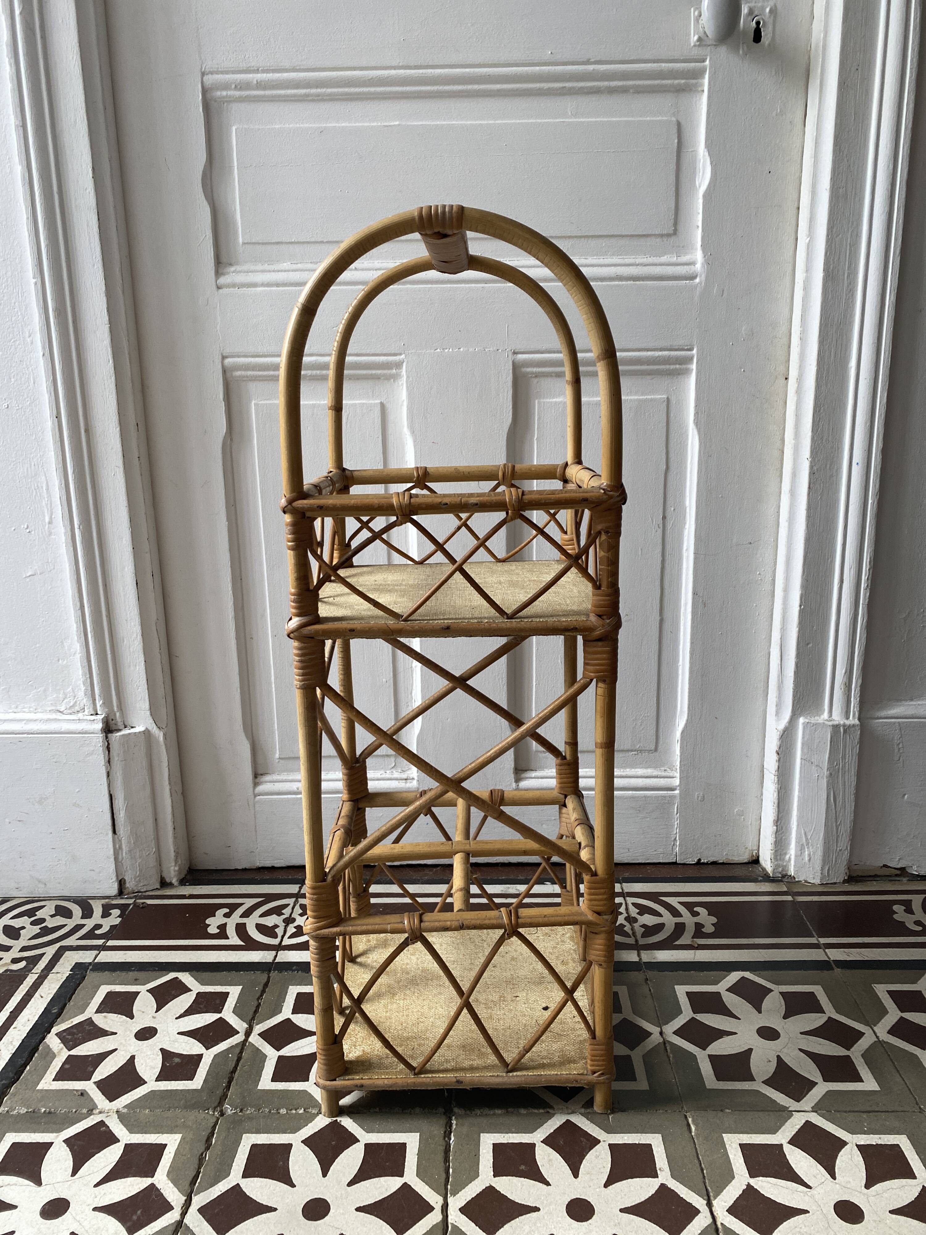Vintage rattan bar or bottle holder