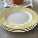 3 Quadrifoglio dessert plates.