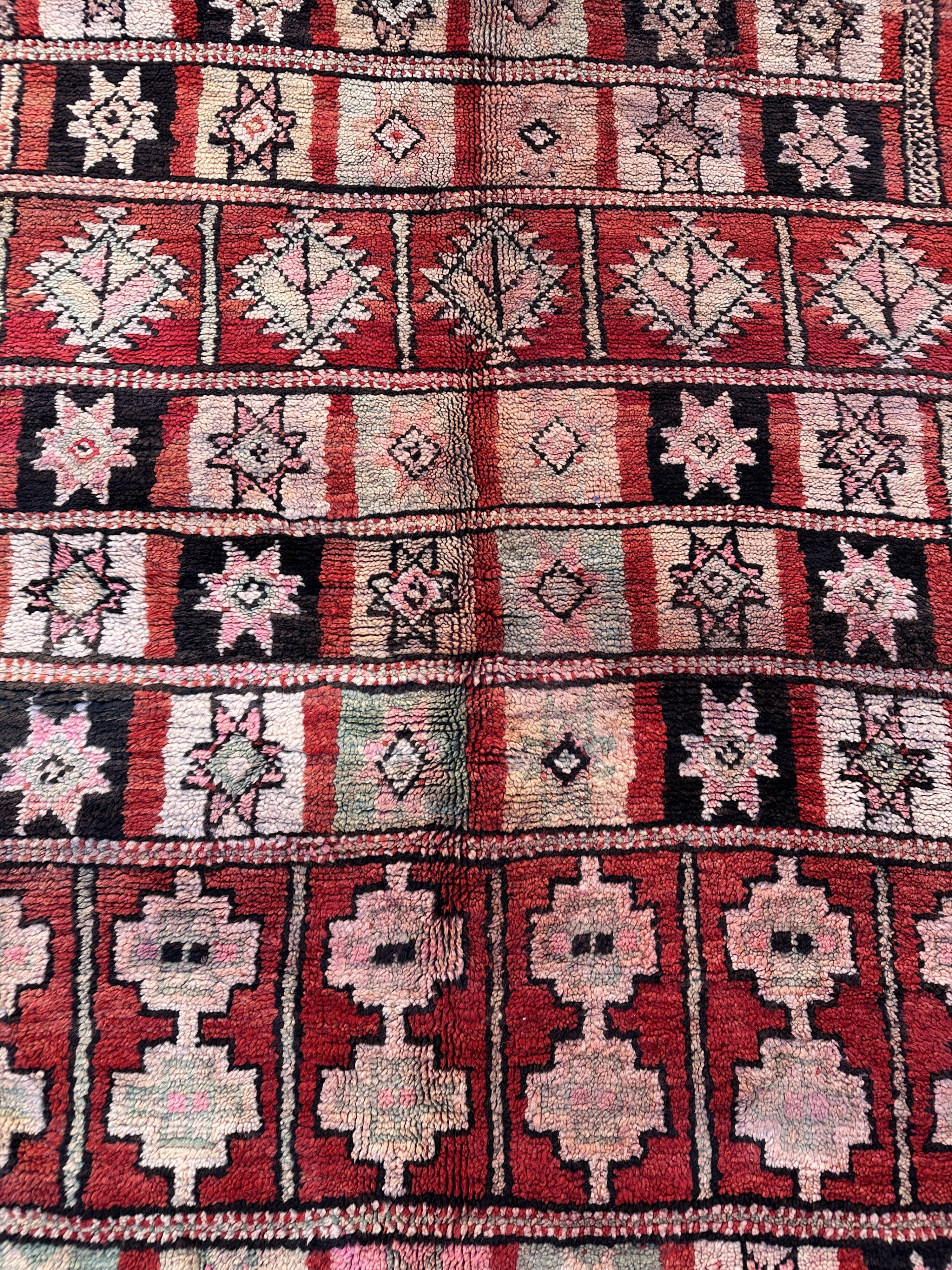 Moroccan Carpet - 187 x 226 cm