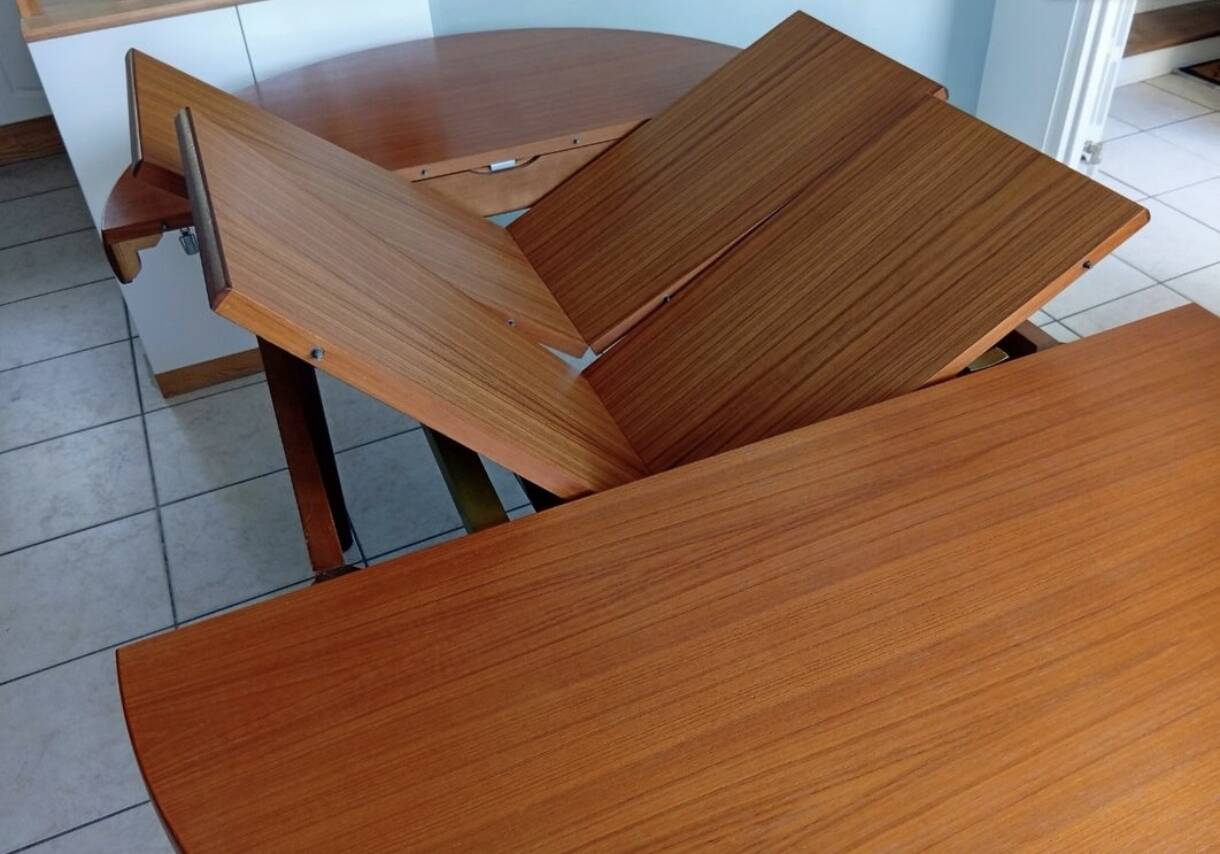 Table scandinave vintage teck