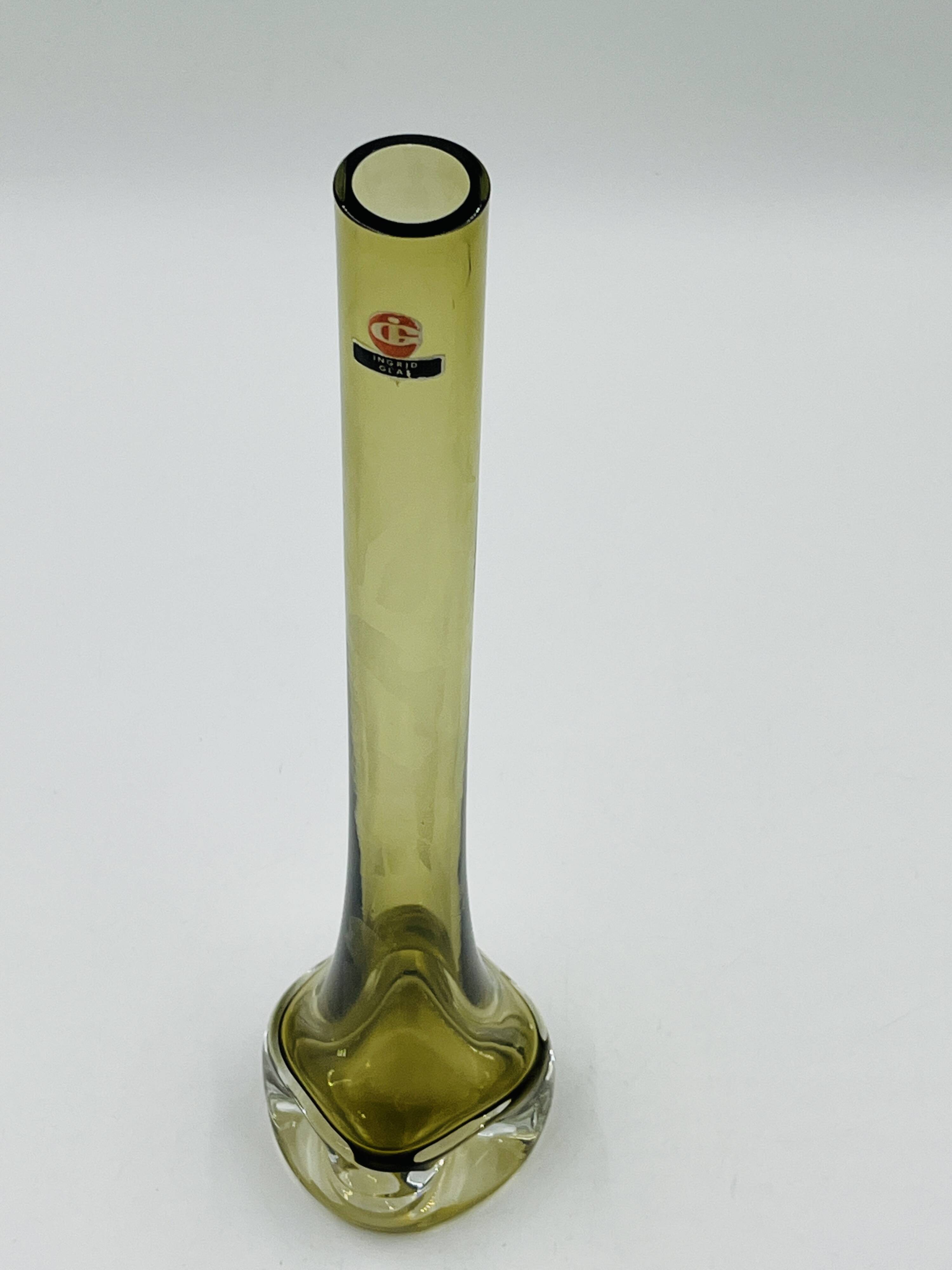 Soliflore Ingrid Glas design Kurt Wokan vert olive