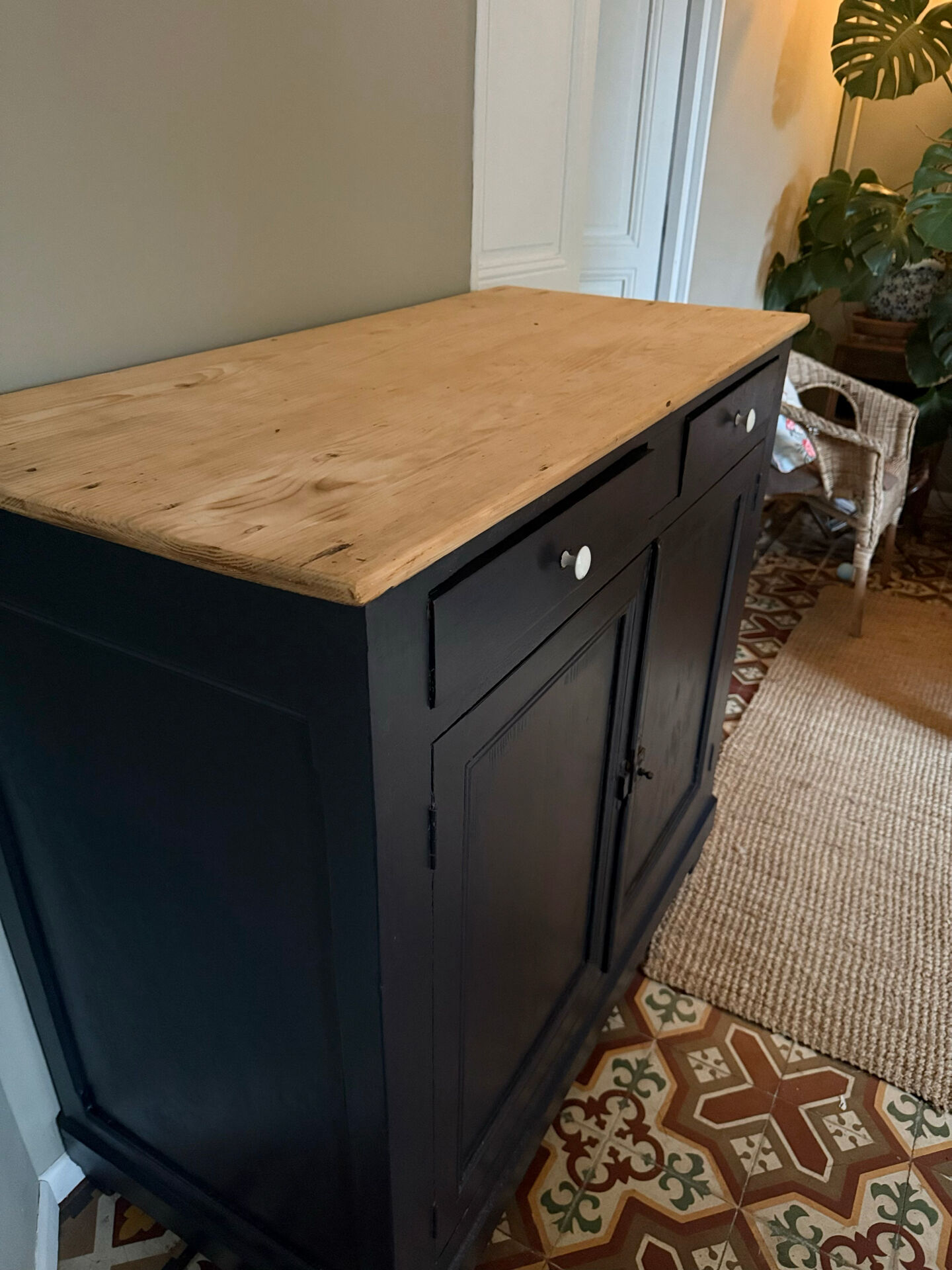 Buffet en bois massif
