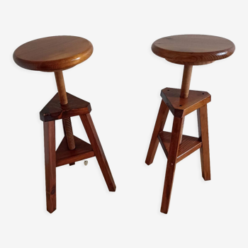Tabourets à vis