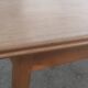 Table scandinave