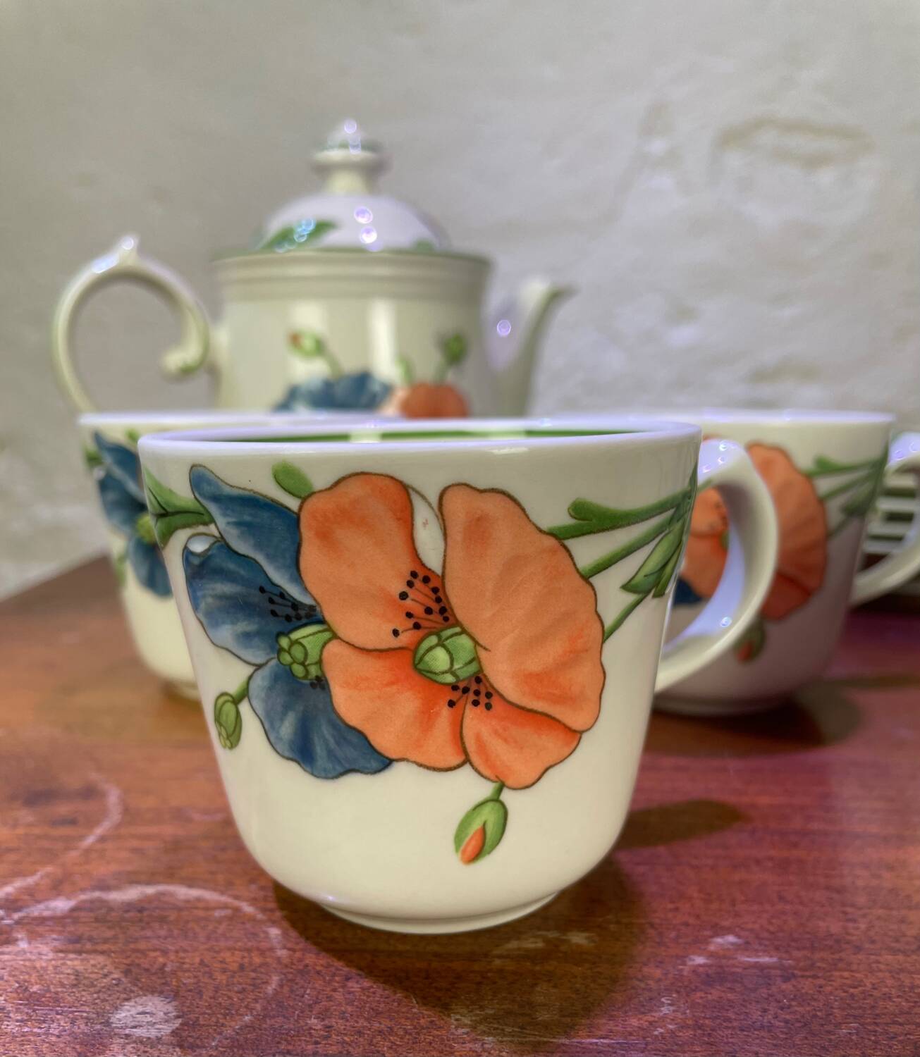 Villeroy and Boch tea service Amapola model