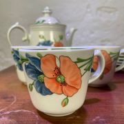 Villeroy and Boch tea service Amapola model