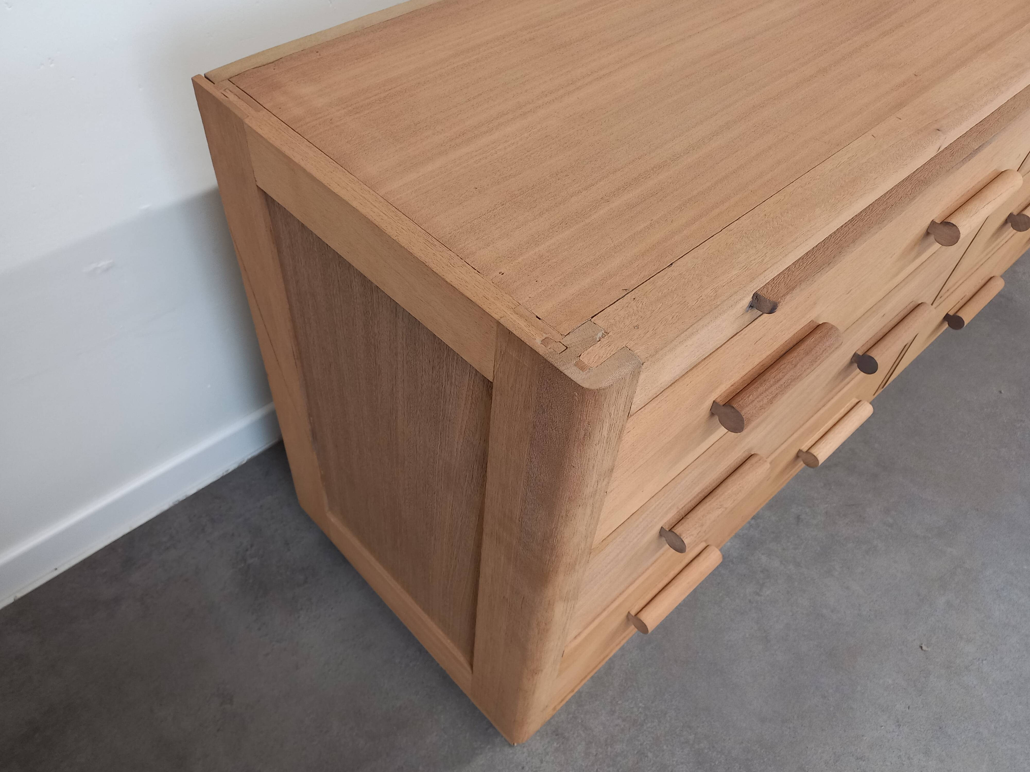 Meuble à tiroirs art déco