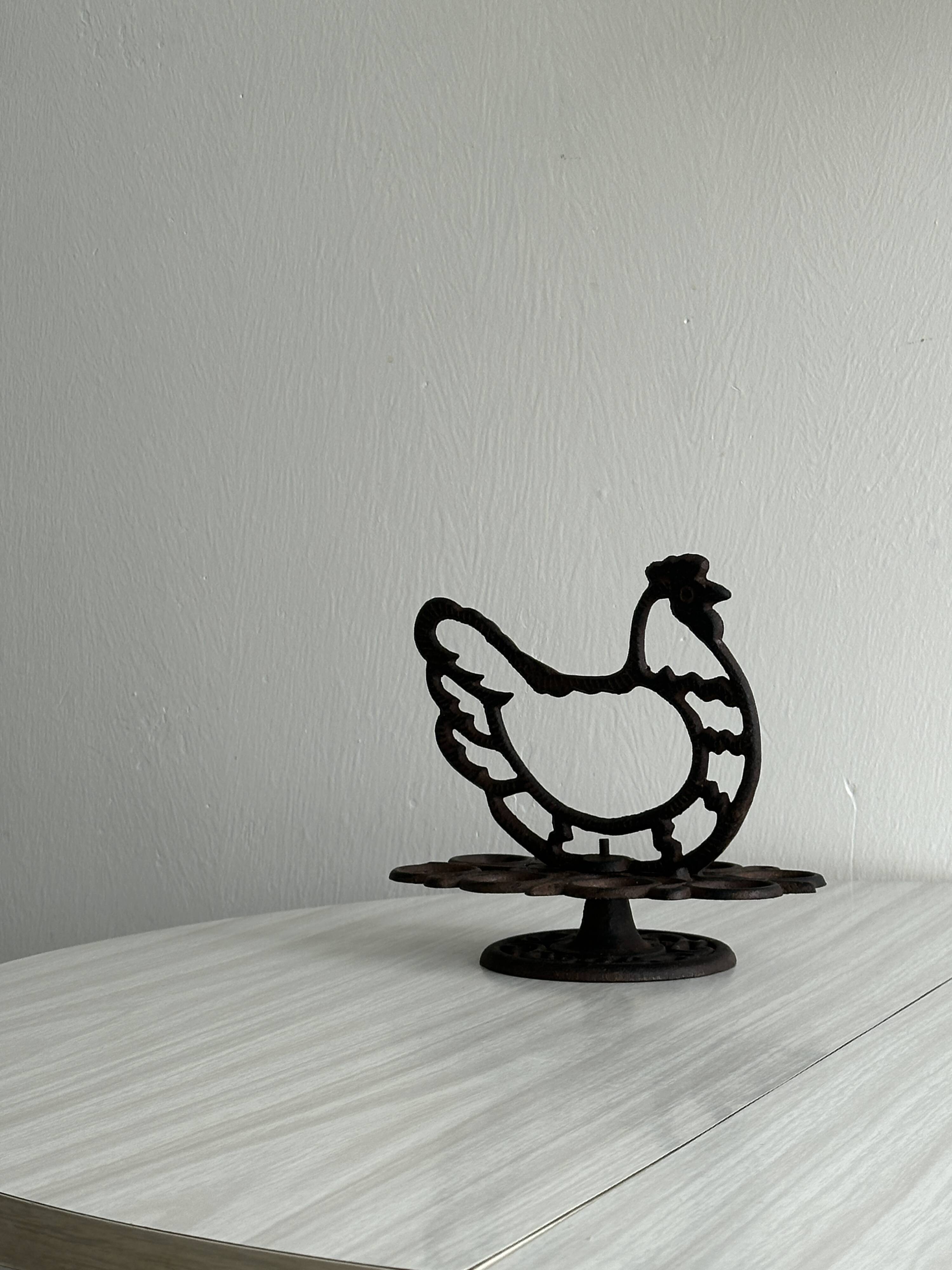 Vintage egg holder