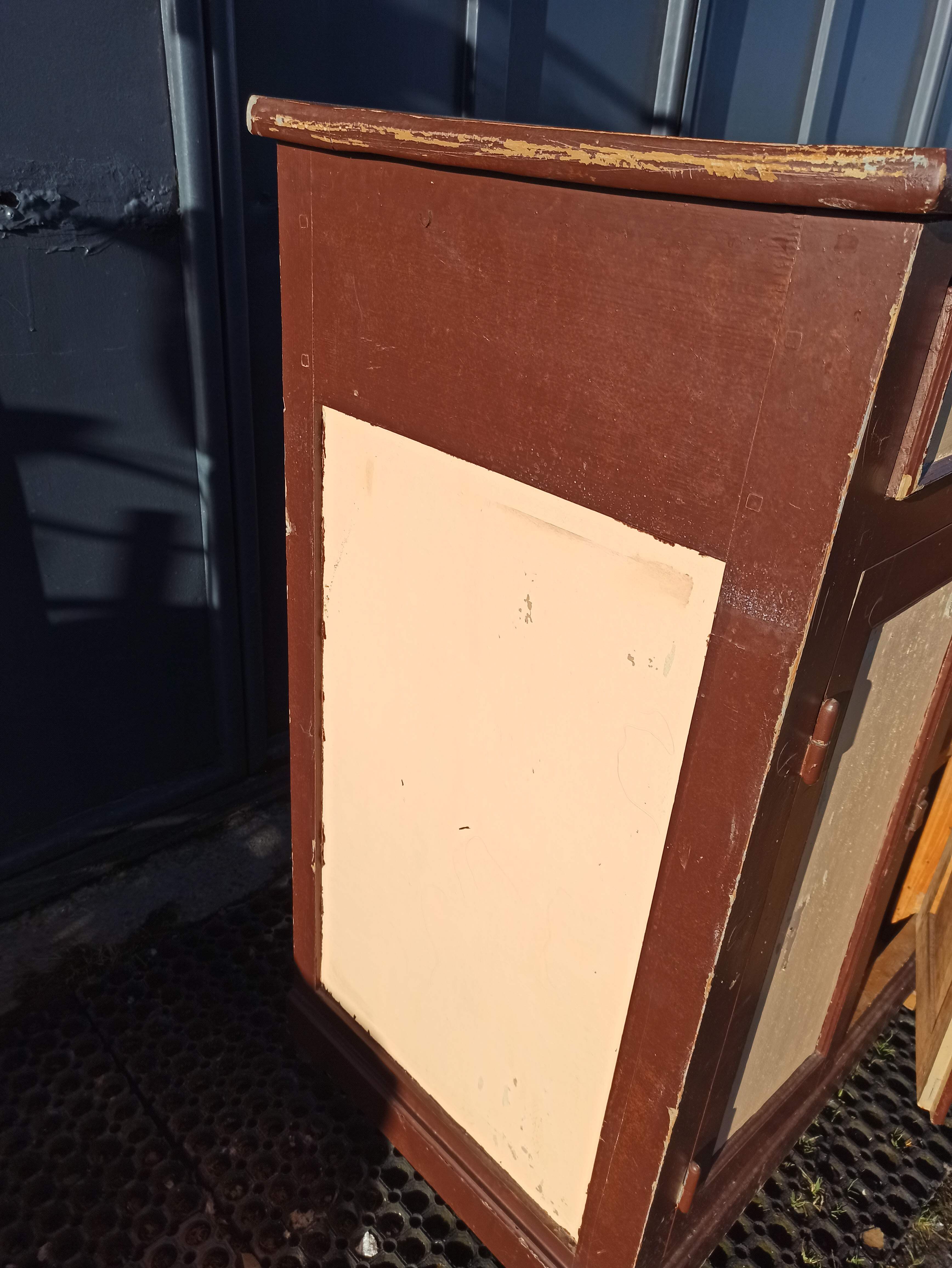 Low Parisian buffet Solid support height two doors 2 drawers