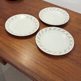 Set of porcelain plates