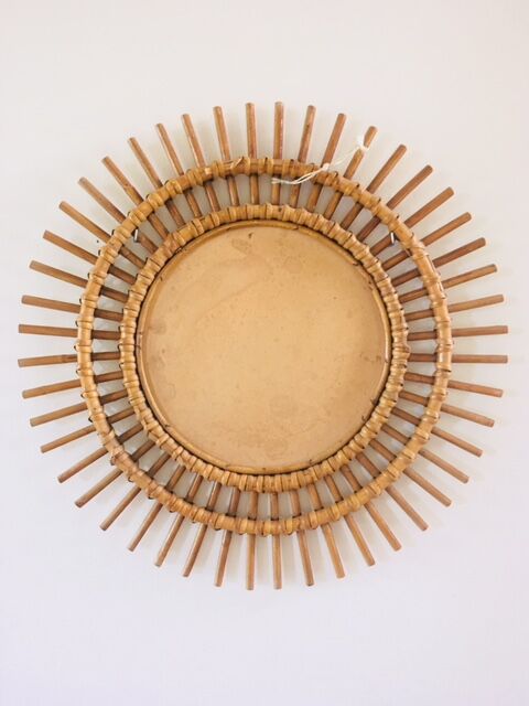 Sun rattan mirror 48x48cm
