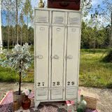 Industrial locker room