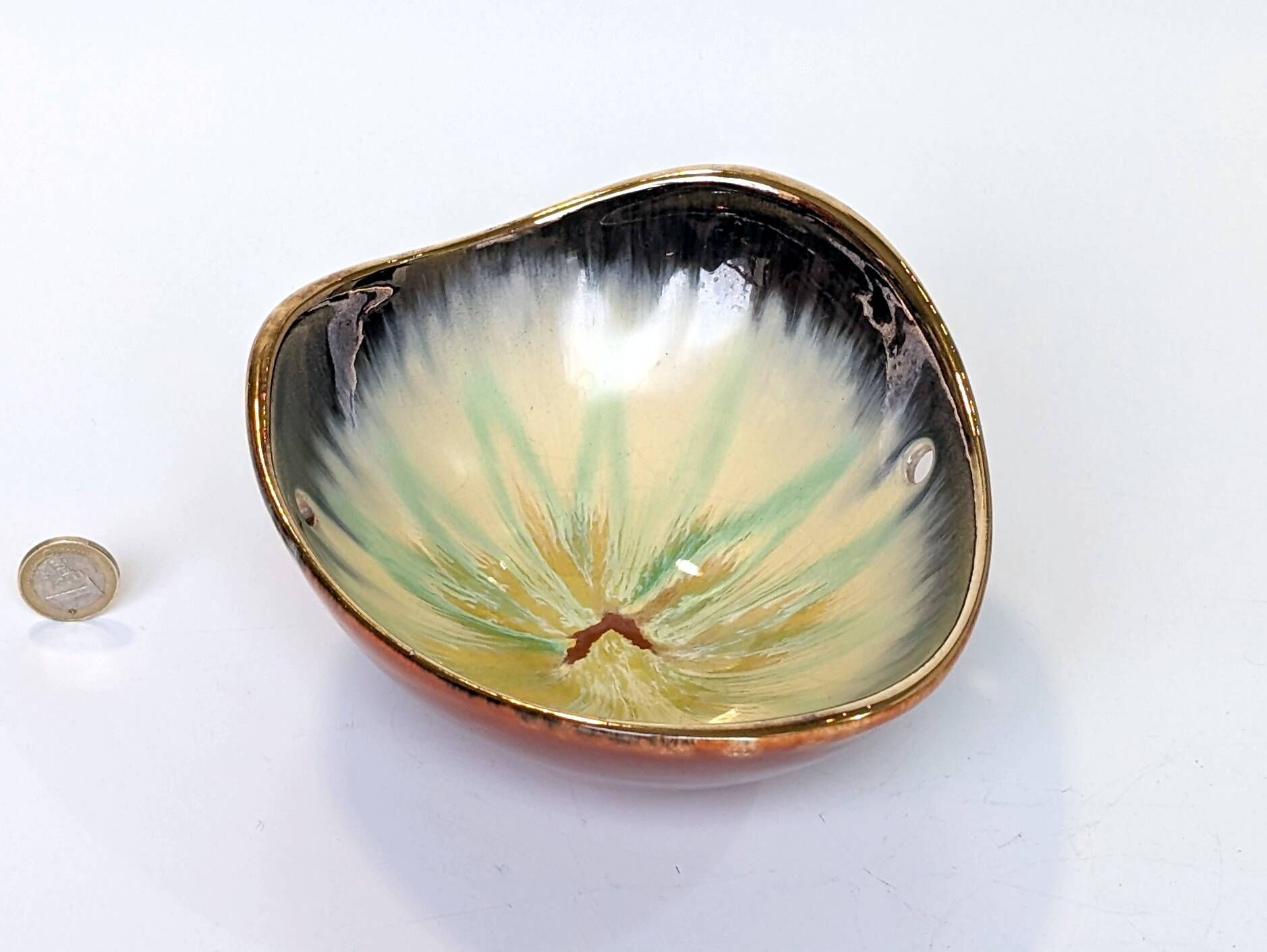 German glazed ceramic bowl db Höhr for Dümler & Breiden.