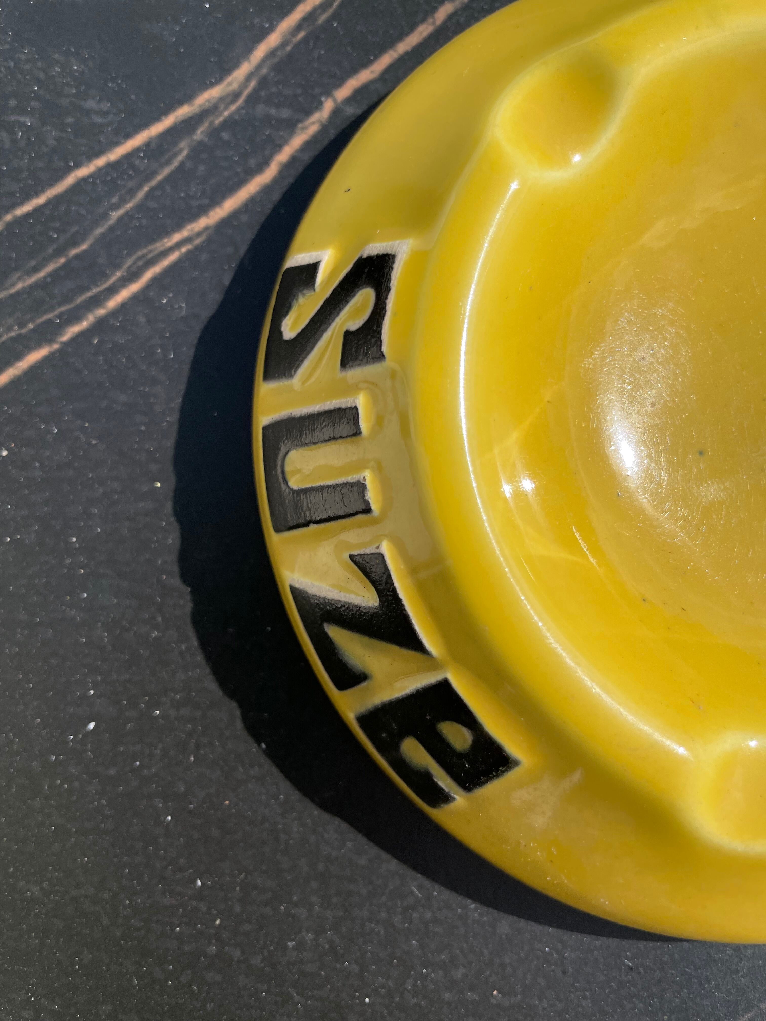 Ashtray Suze
