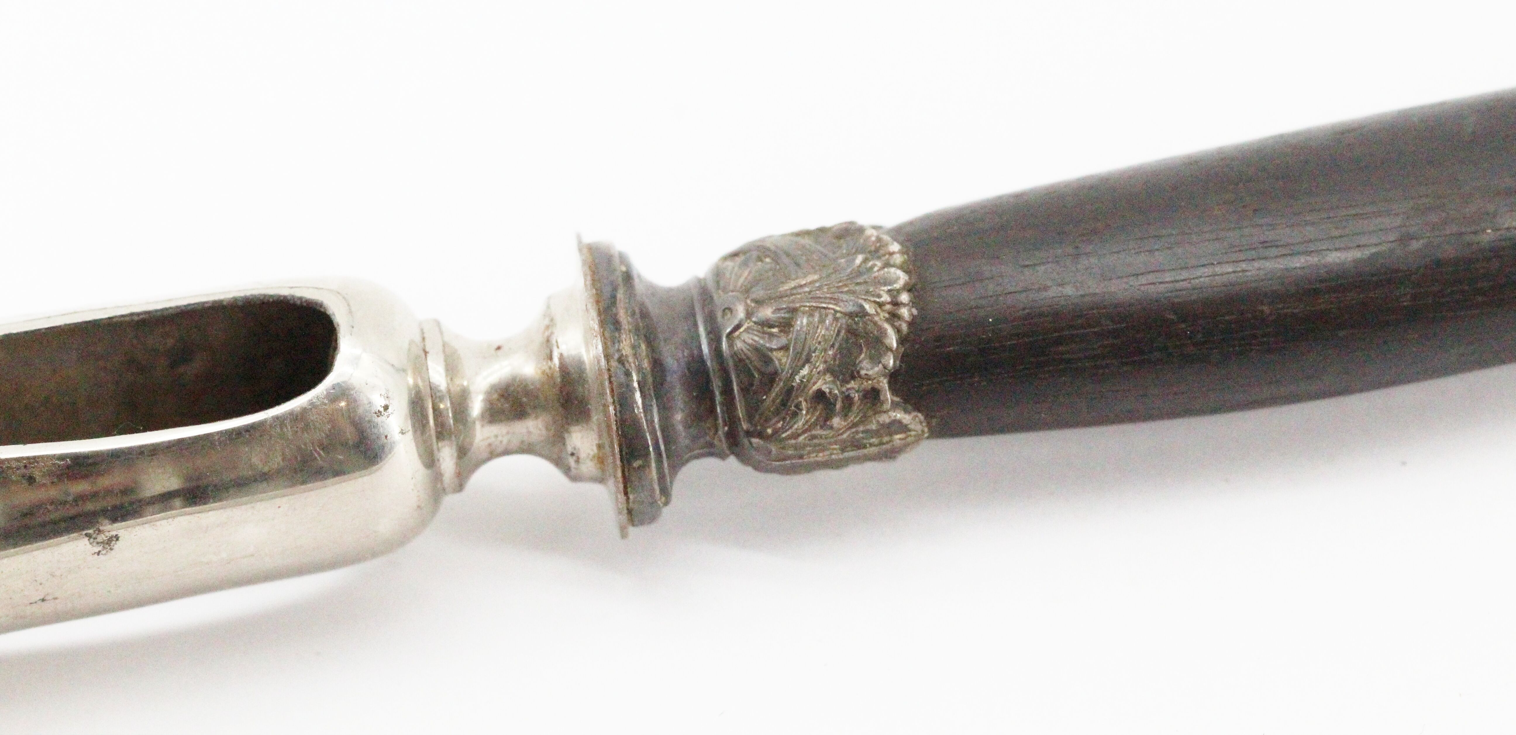 Old leg handle