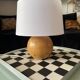 Lampe vintage en bois tourné massif