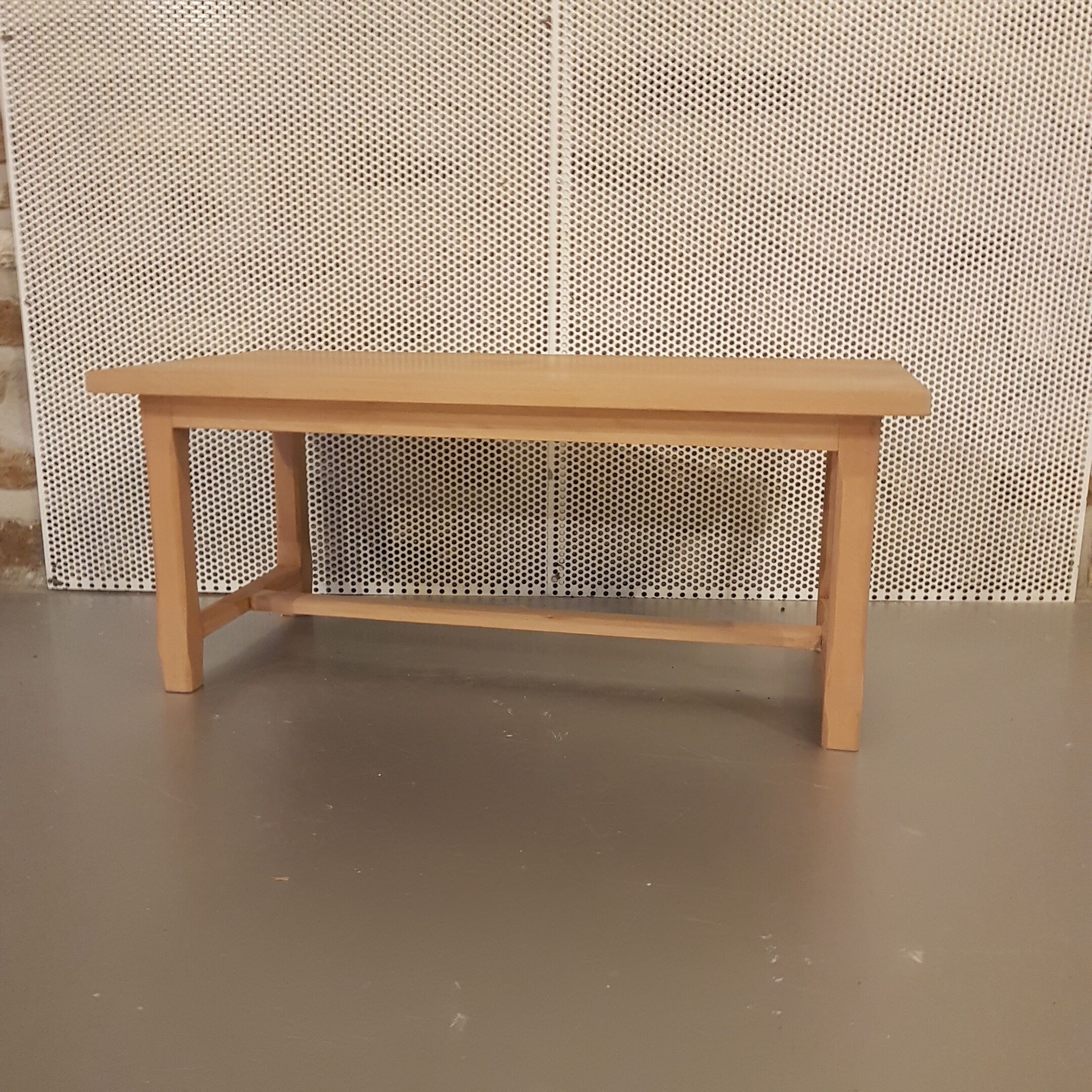 Low farm table in waxed solid wood