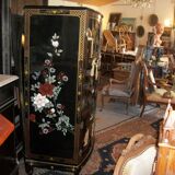 Chinese lacque furniture