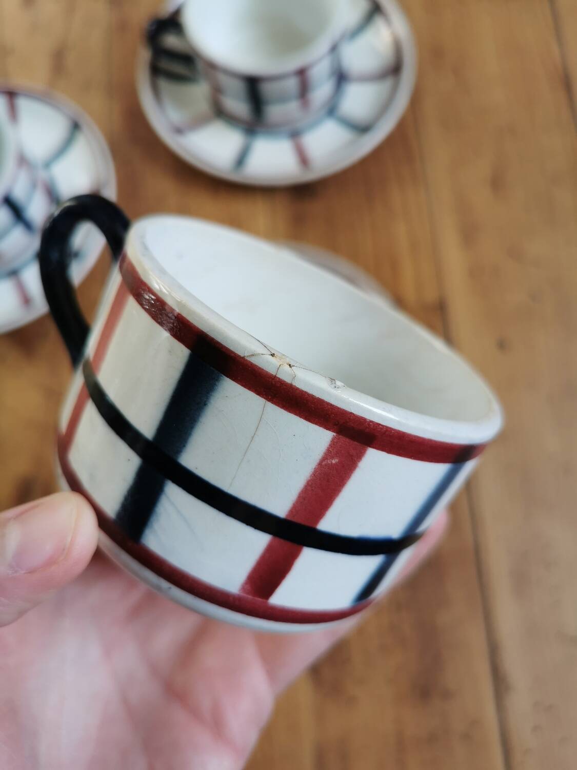 Old St Amand cups, Lou Basquez