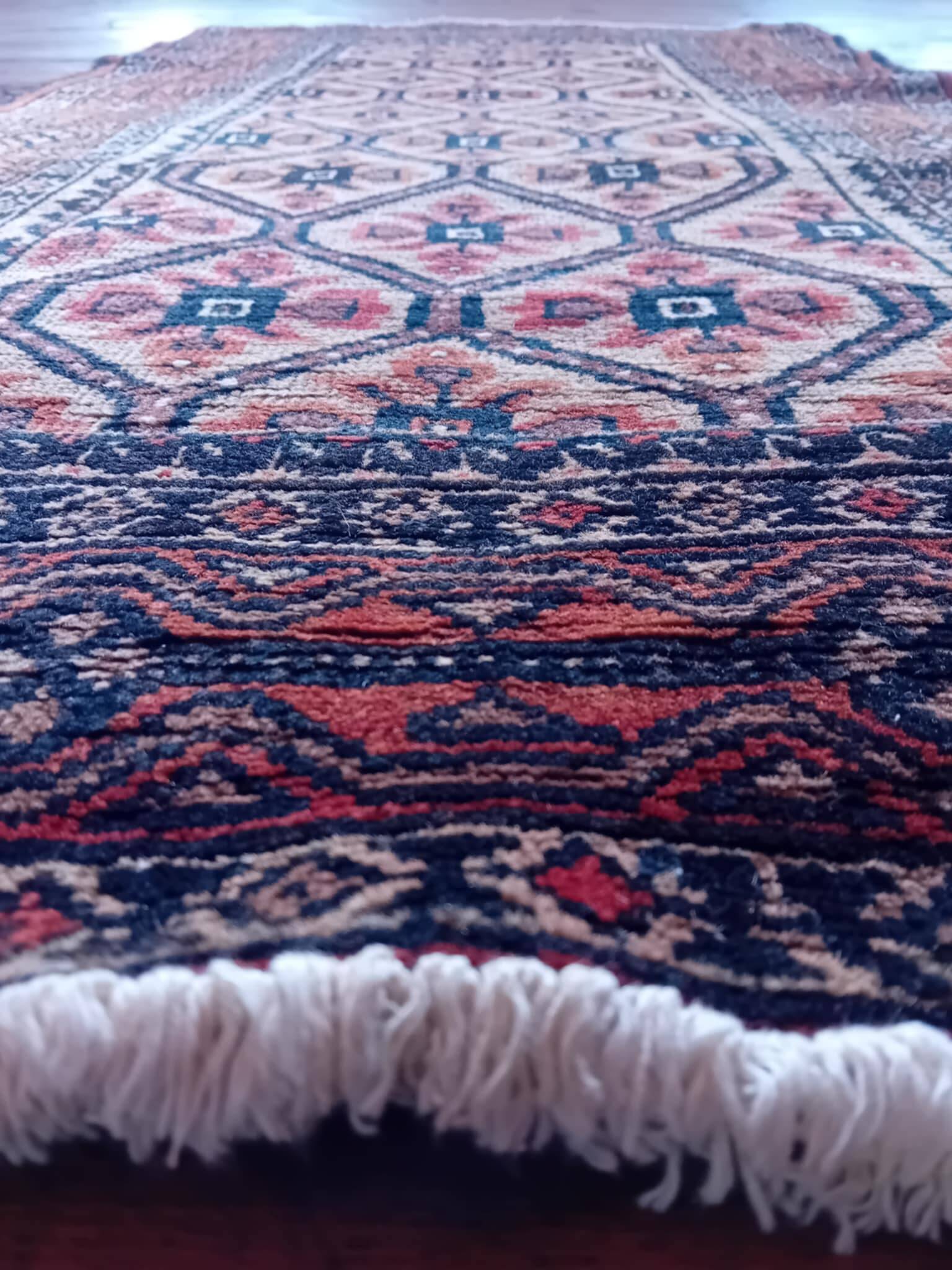 Handmade Persian Beluch Rug 144x77cm