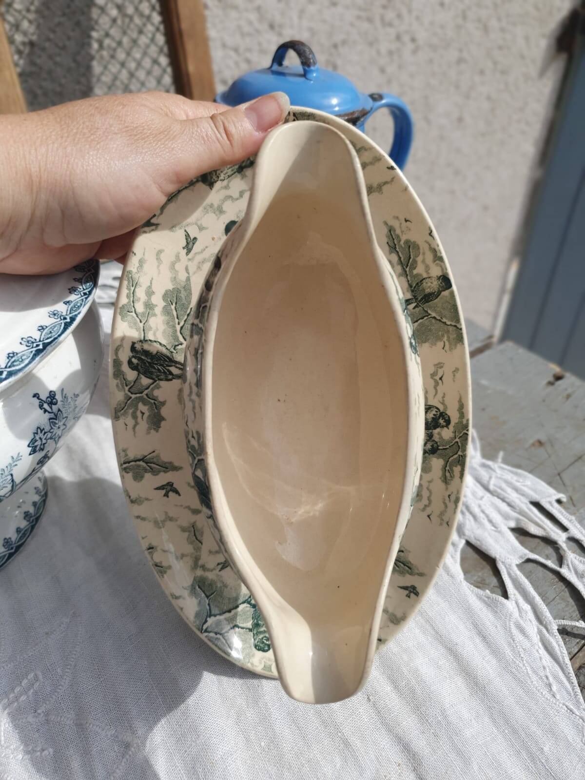 Snow gravy boat sarreguemines u& cie