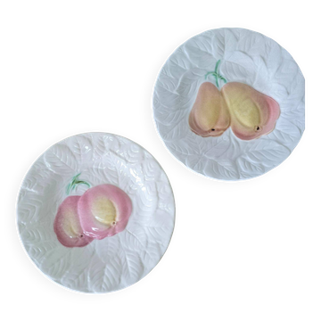 Set of 2 Sarreguemines barbotine plates – apple & pear – very good condition