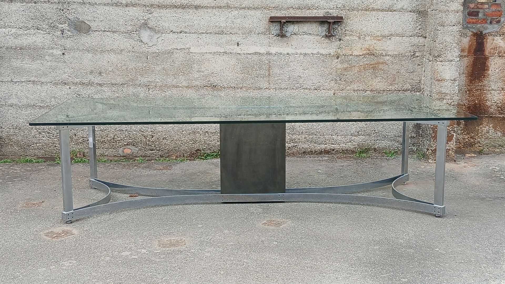 1970s glass and chrome table, 300 cm, for 12 people.