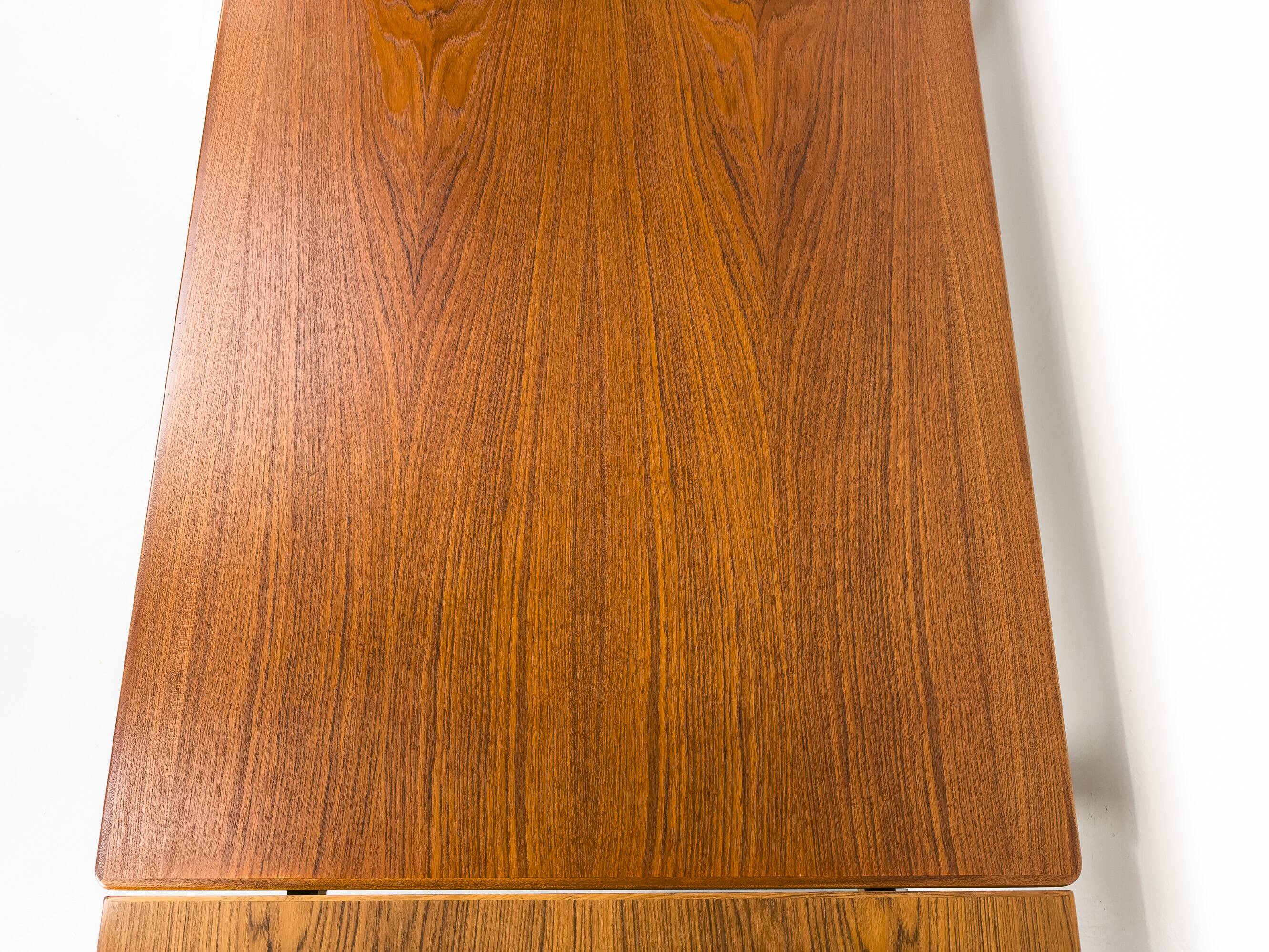 Table de Salle à Manger en Teck par Henning Kjaernulf pour Vejle Møbelfabrik, 1960s