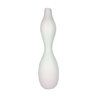 1990 ceramic white vase