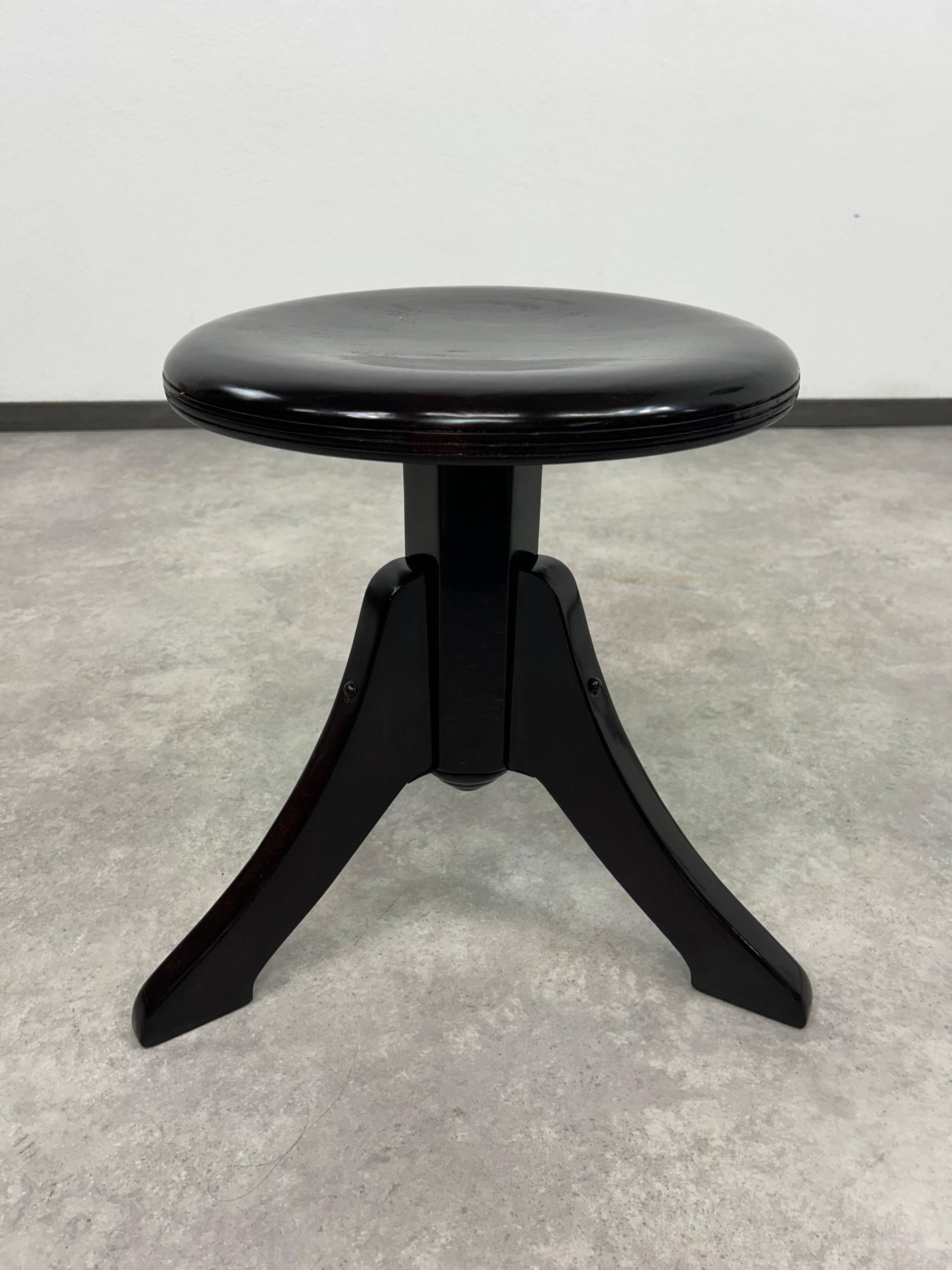 Art Deco piano chair