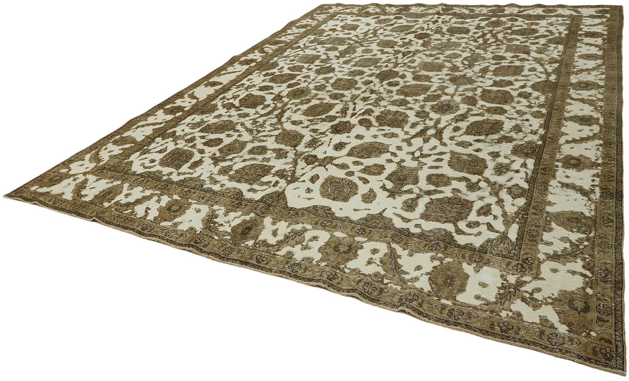 Hand-Knotted Anatolian Vintage 1970s 286 cm x 390 cm Beige Wool Carpet