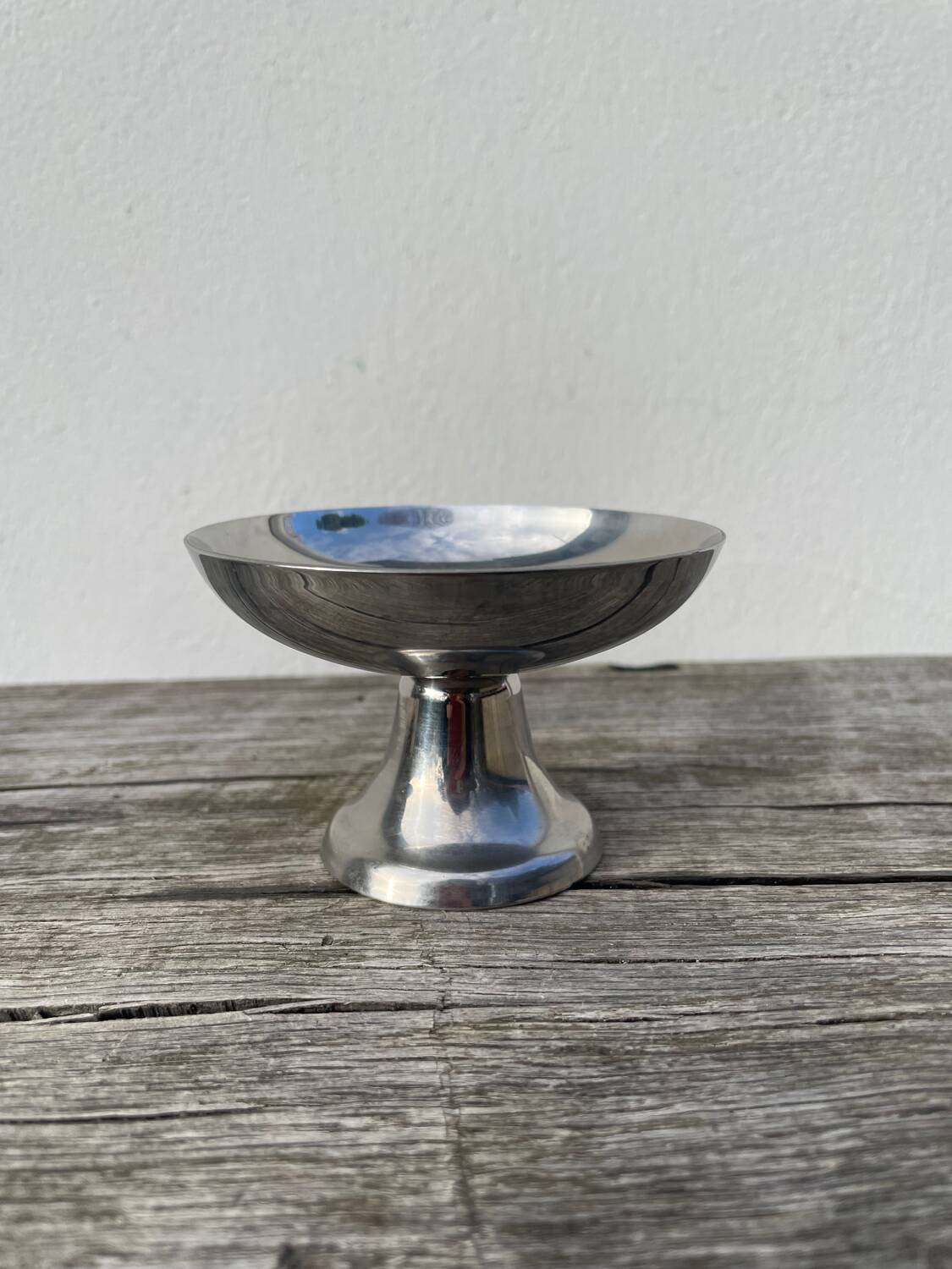 6 stainless steel cups 1970