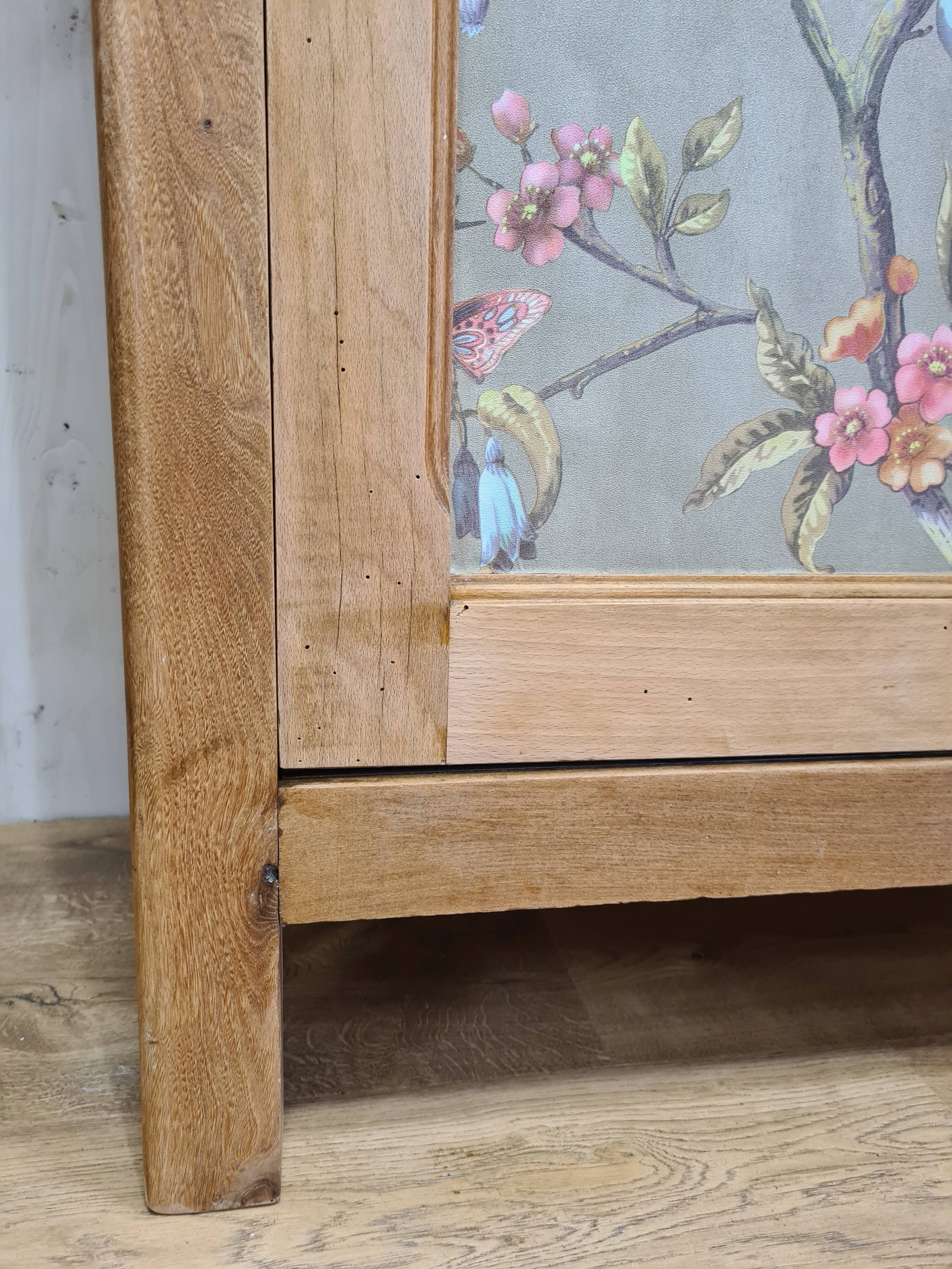 Small convent cabinet