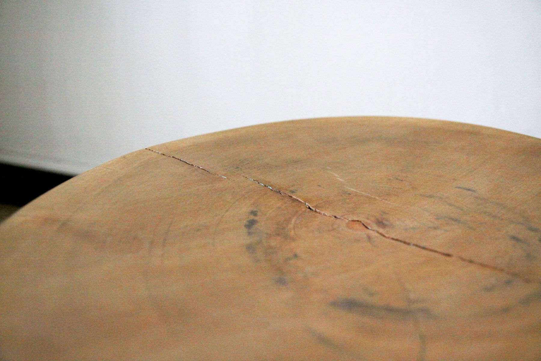 Table tripode en bois vintage
