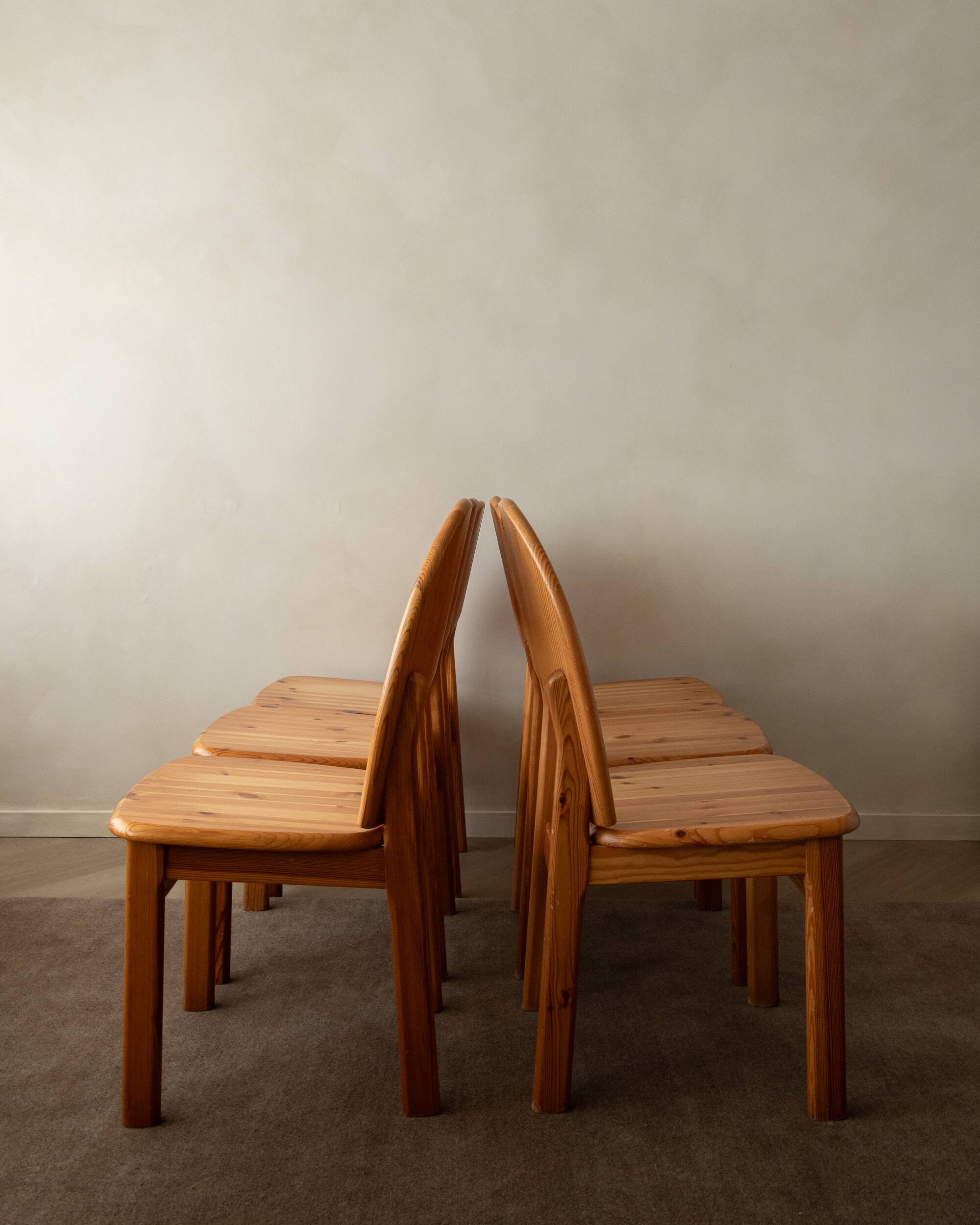 Scandinavian Brutalist Pine Dining Chairs with Sculptural Back, 1970, Set of 6