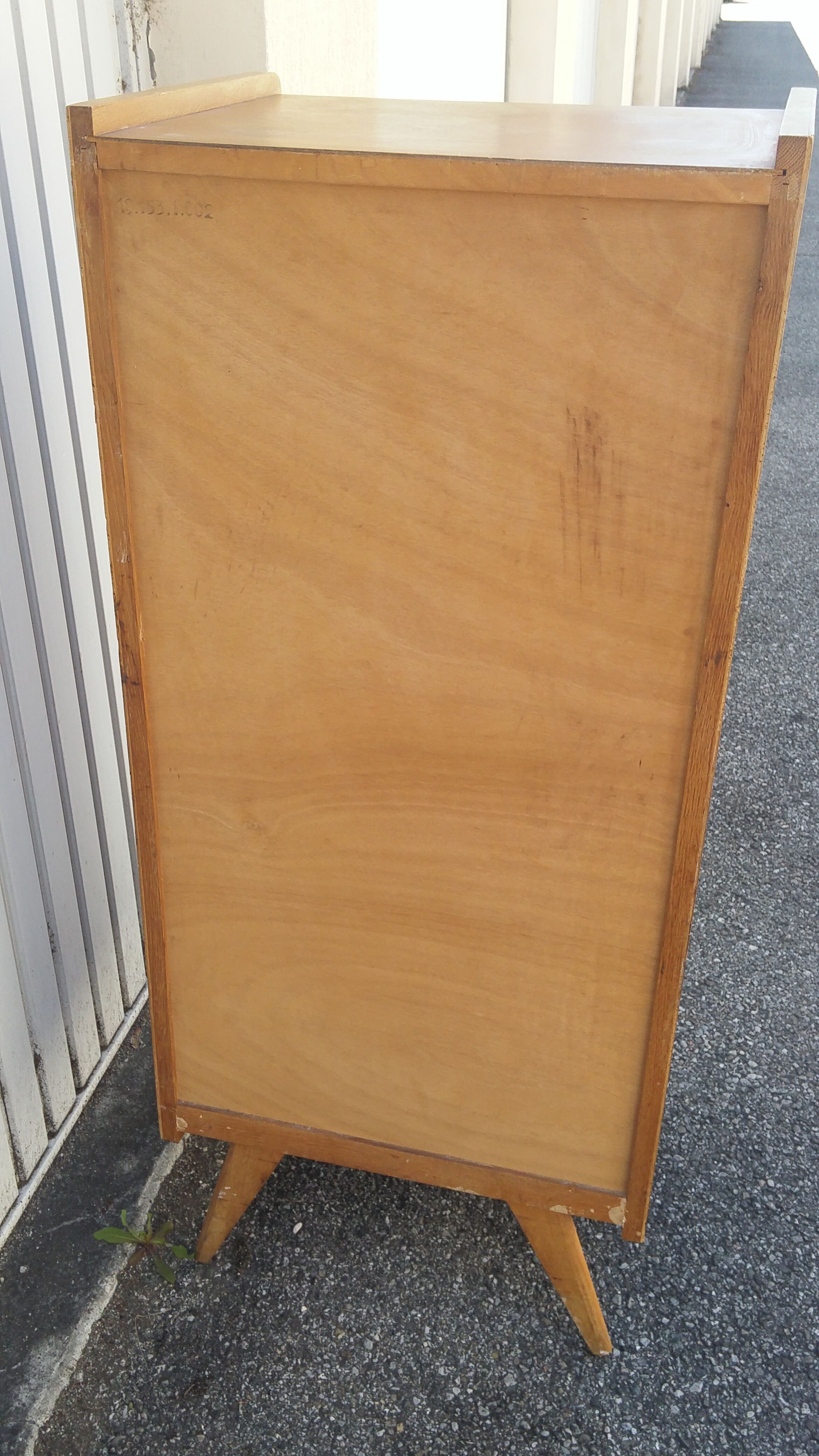 Dresser in oak and wicker