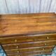 Commode Louis Philippe vintage en bois massif des années 50