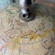 Ancien Globe Terrestre J. Lebègue & Cie, Paris — Environ 1885 / 1890 (Édition