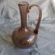 Carafe en verrerie de Biot de couleur violet mauve