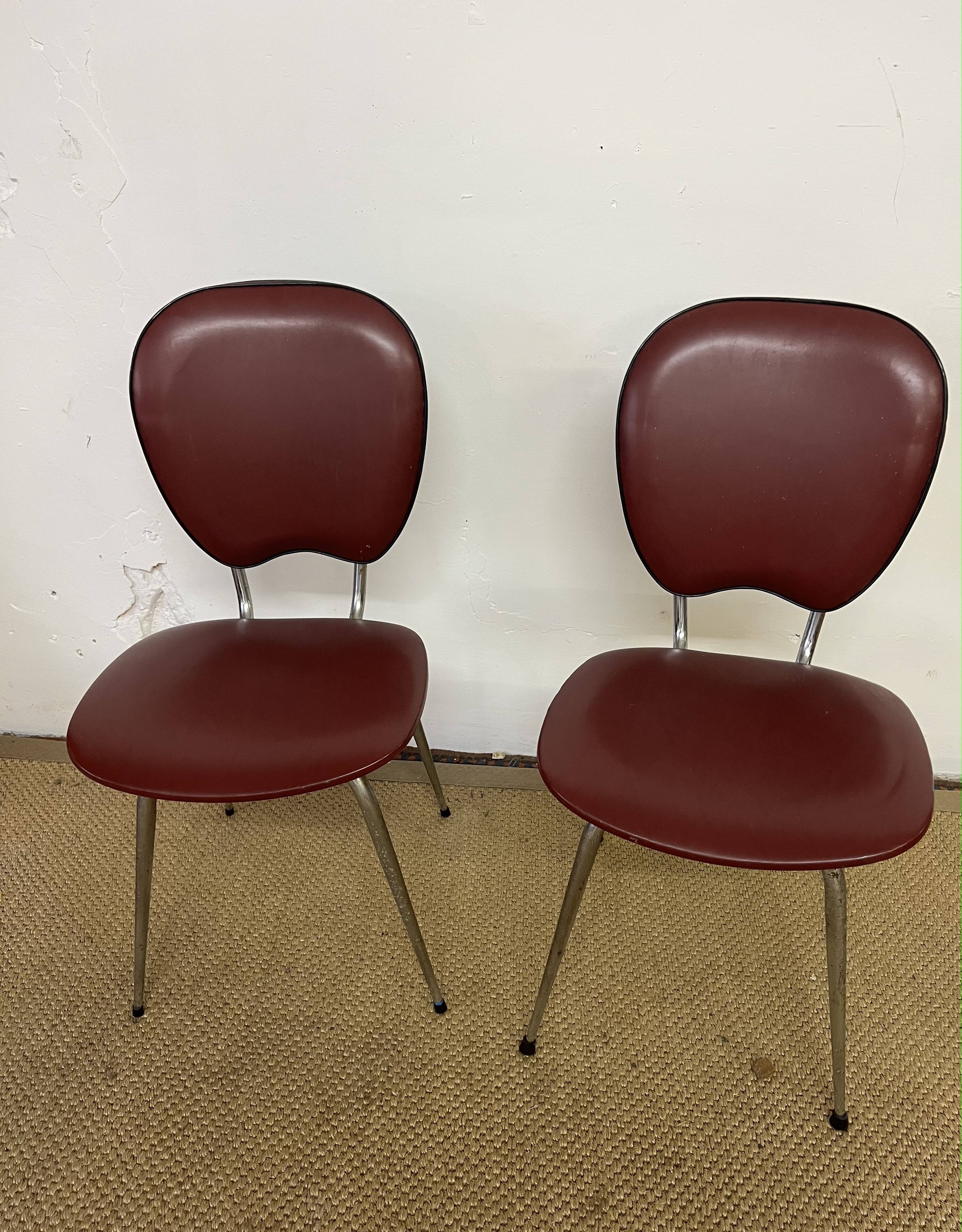 Paire de chaises vintage en skaï