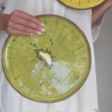 Kiwi plate 30 cm