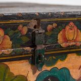 Antique oriental trunk in dark tones (c.1900) #4