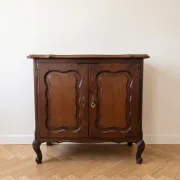 Louis XV style wooden buffet