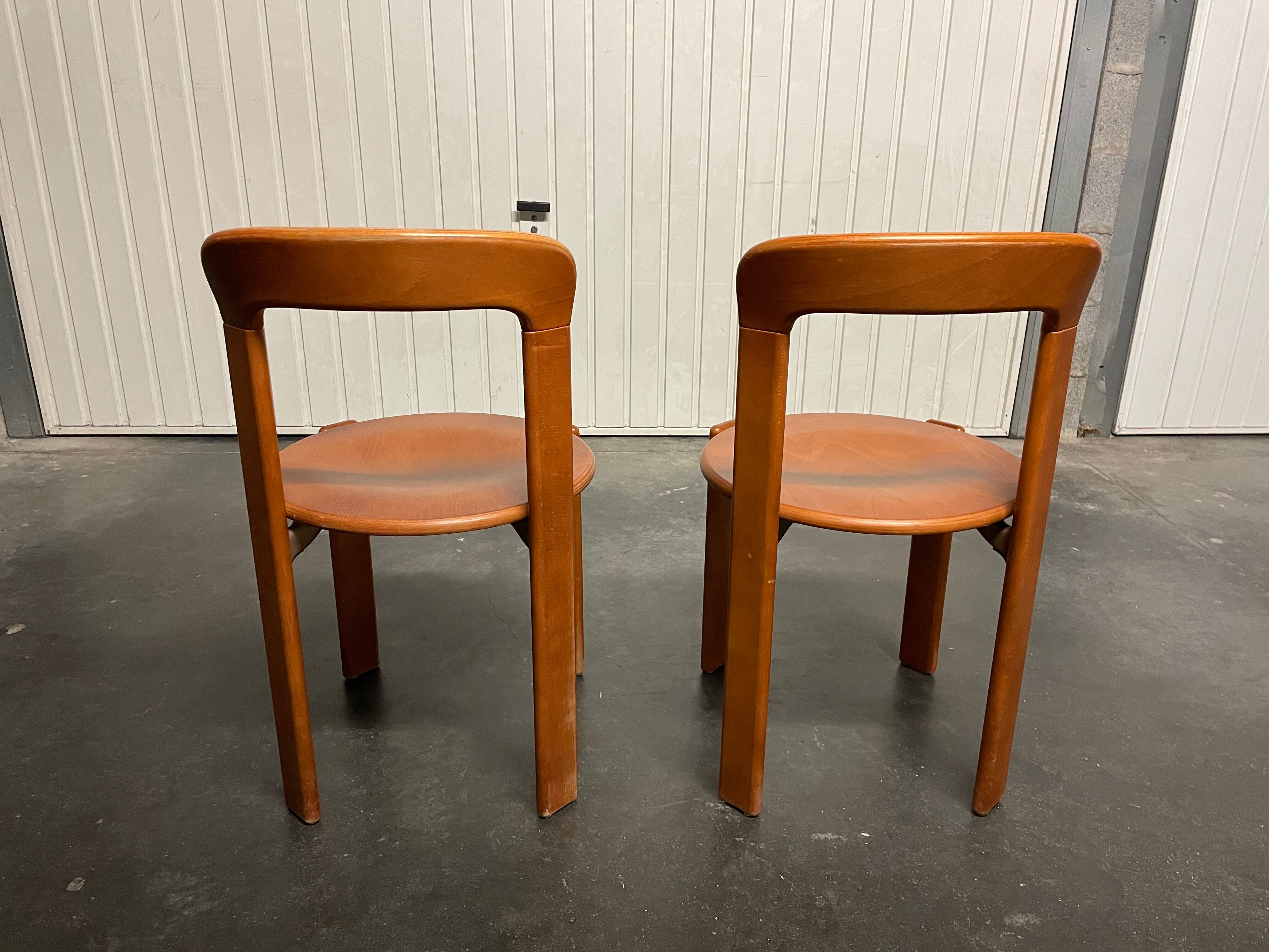 Paire de chaise modèle 33 par Bruno Rey