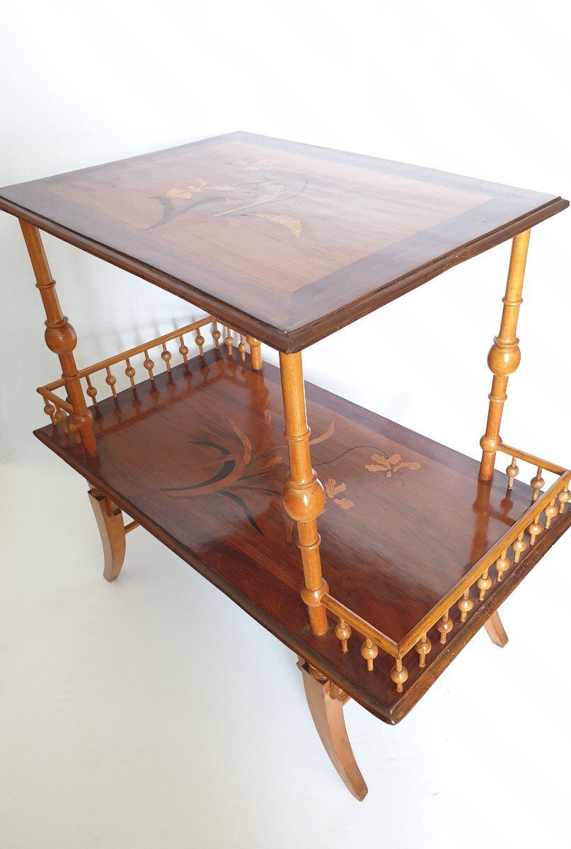 Table à thé Art Nouveau école de Nancy, début XXe