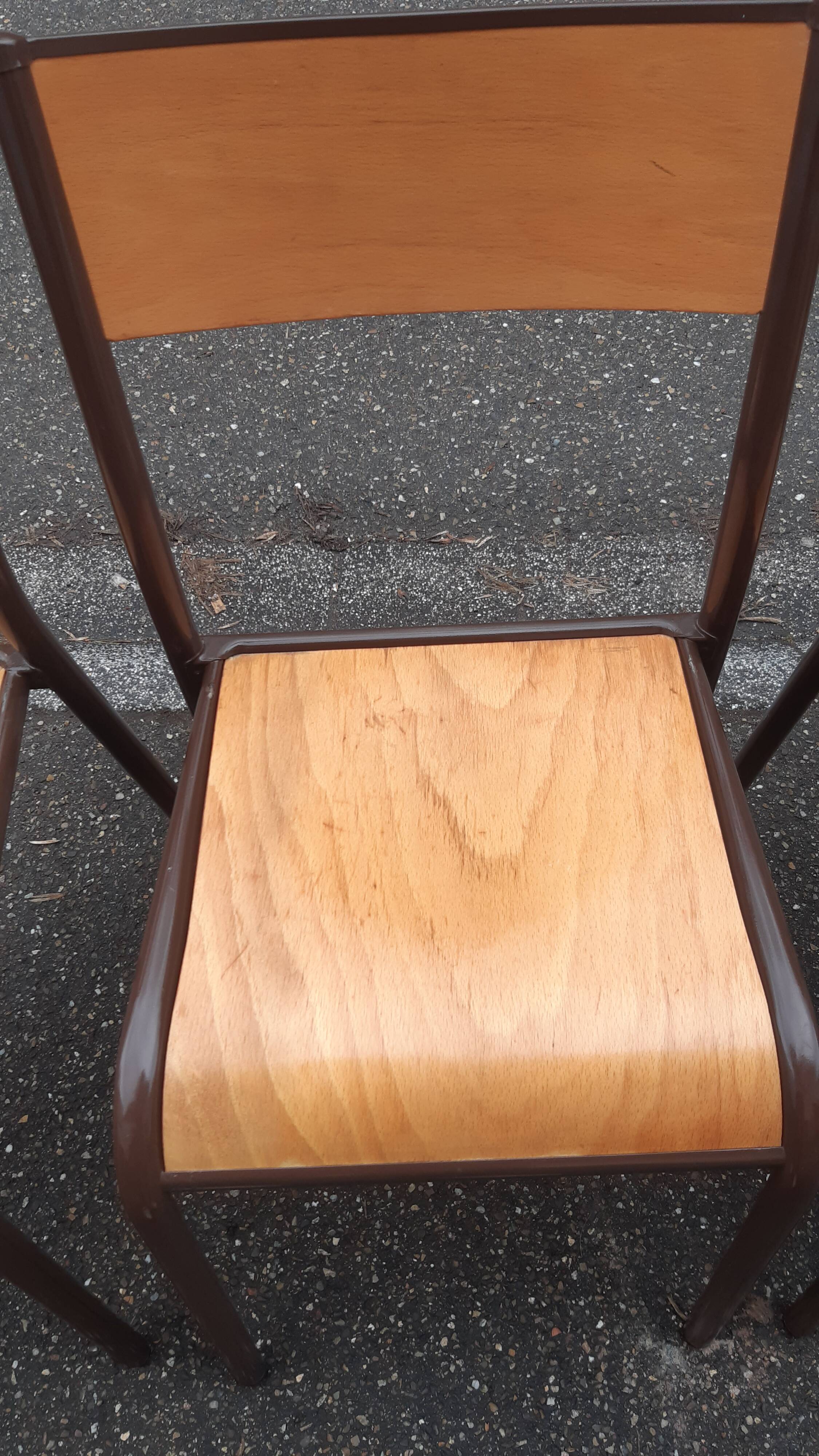 Set of 7 Mullca chairs