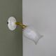 Applique tulipe vintage en opaline blanche