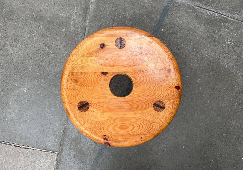 Mid-century pine sauna stool by Bertel Gardberg for Artek, 1950s.