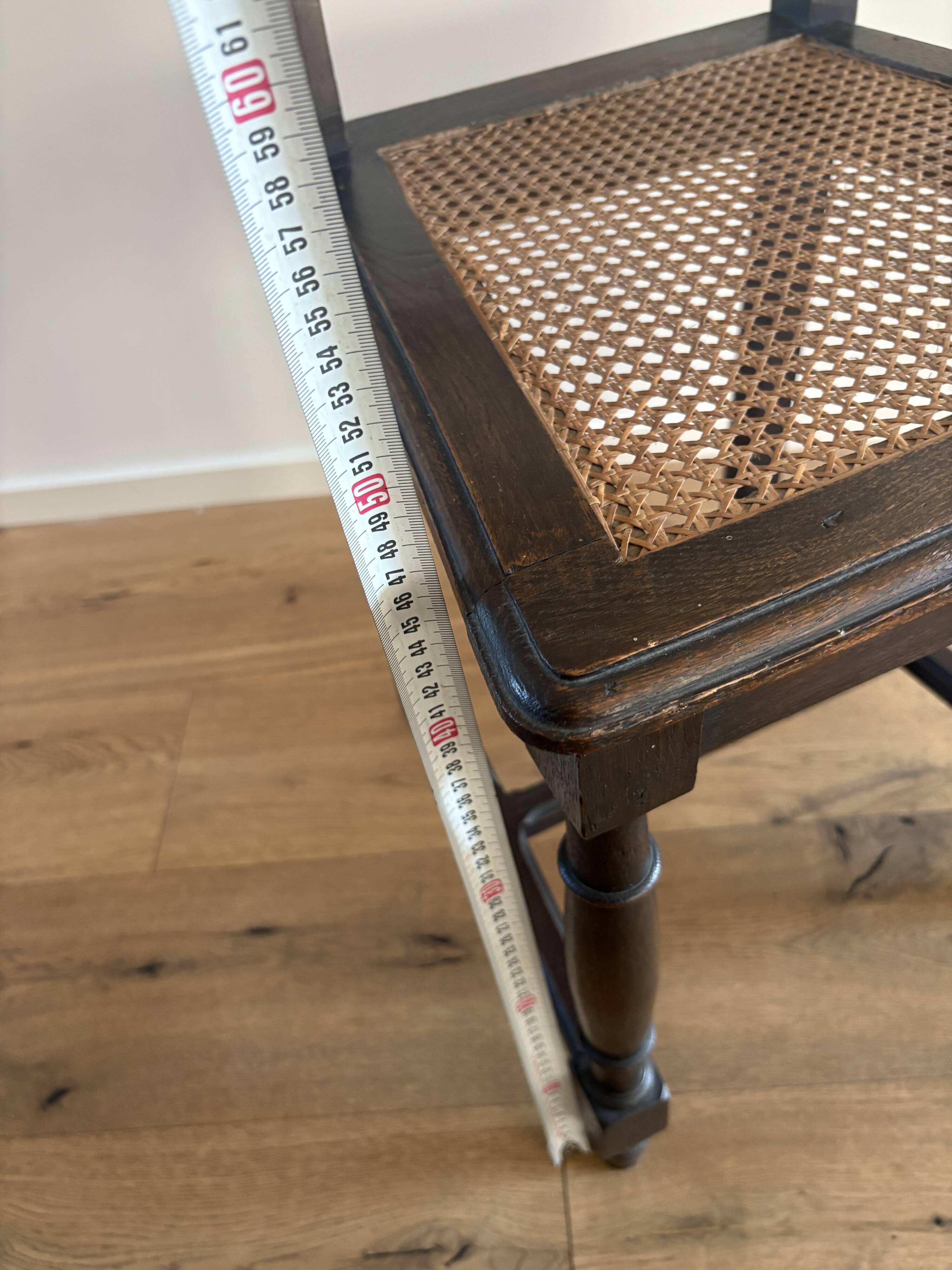 Lot of 4 solid oak chairs with caning in the Henri II style.